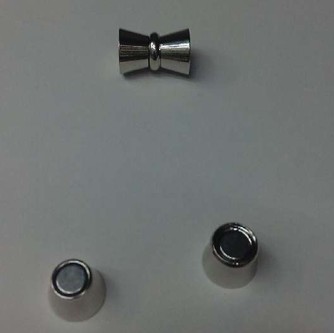 電子喇叭磁鐵的居里溫度是多少？